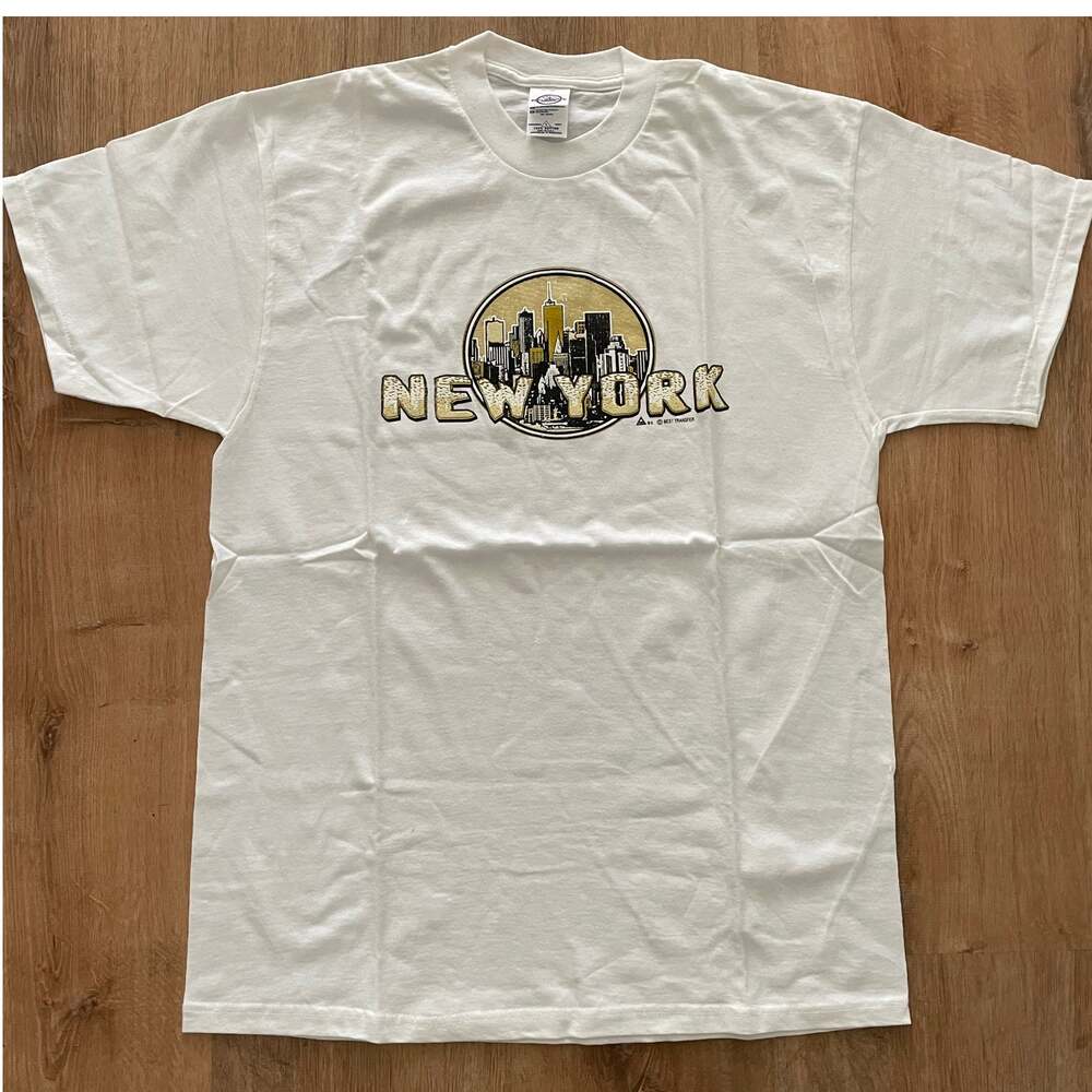 VTG 90s New York City Graphic T-Shirt Delta Pro Weight White size L USA